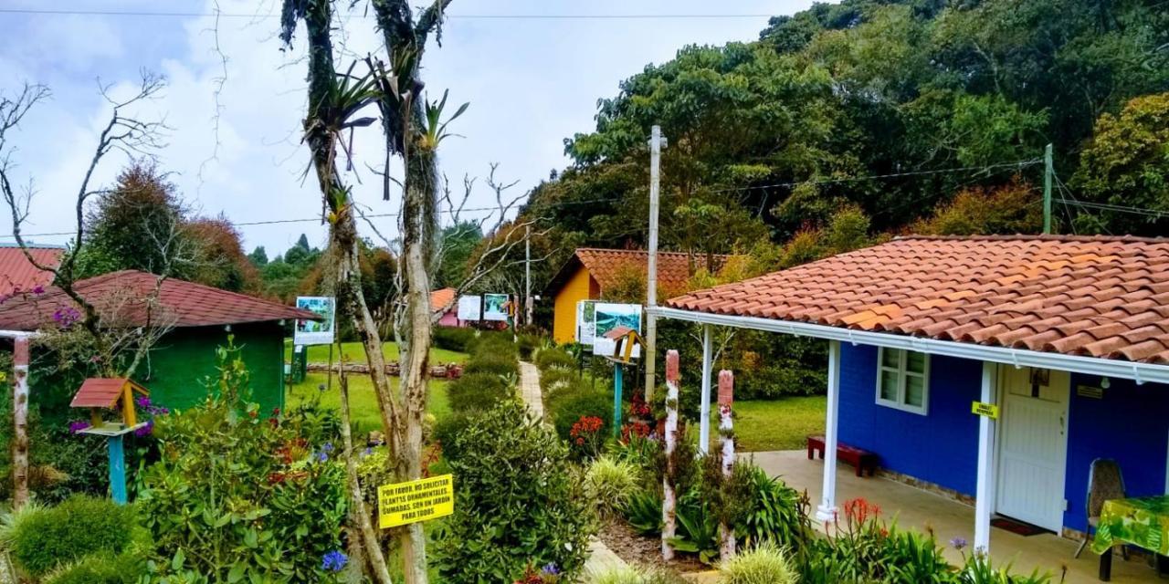 Hospedaje Santaelena -Chalets De Montana- Santa Elena  Exterior foto